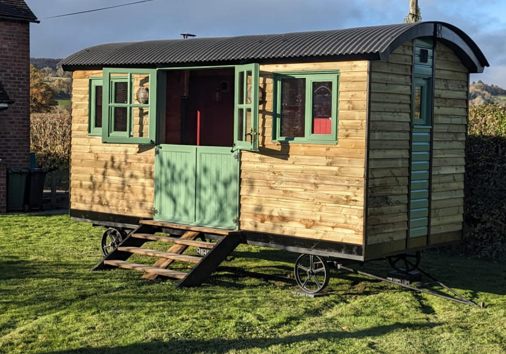planning permission for a shepherds hut in your back garden